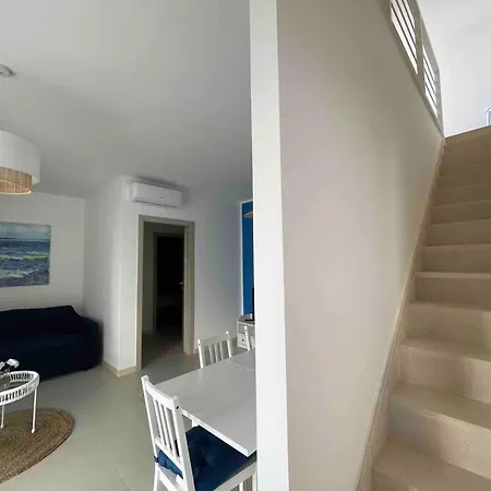 Favoloso Attico Tra Cielo E Mare Feriehus *