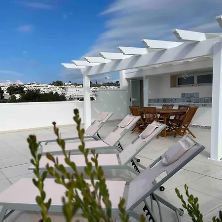 Feriehus Favoloso Attico Tra Cielo E Mare